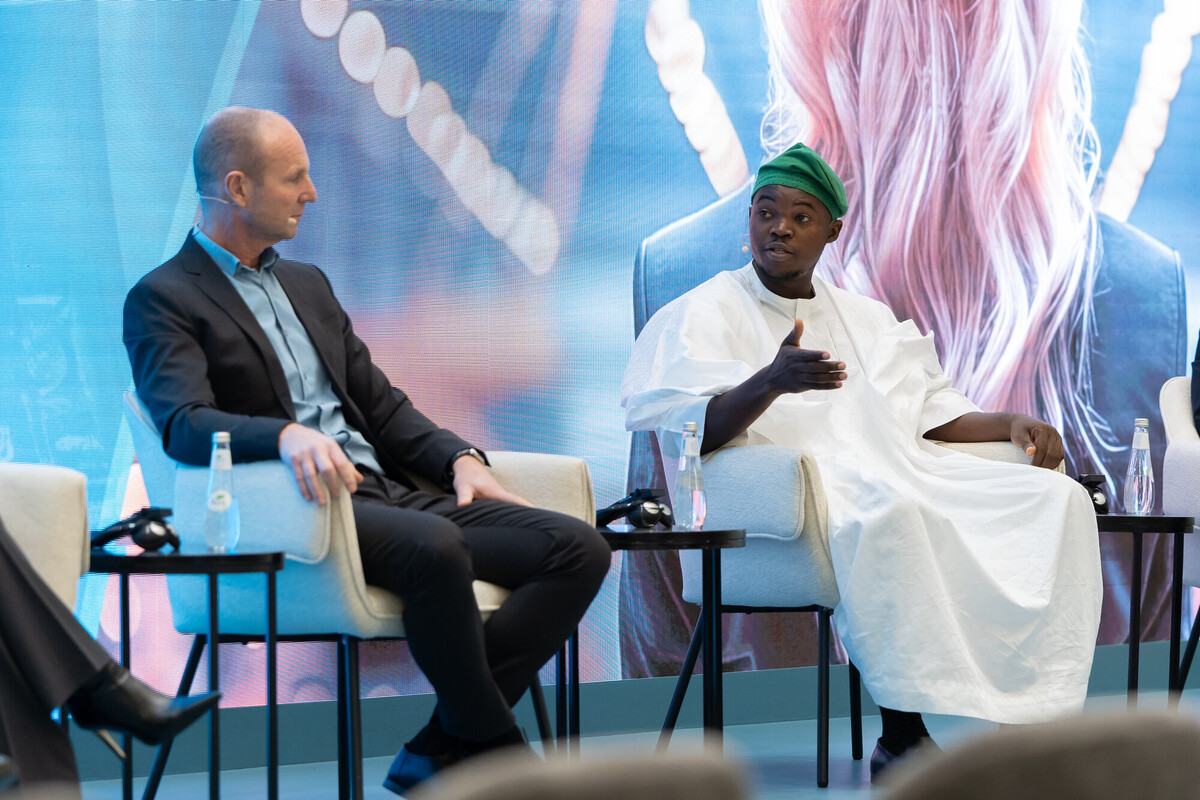 RS23857_P4__0123_scr