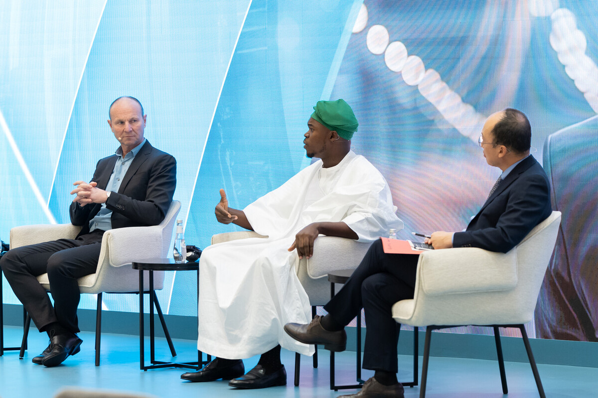 RS23865_P4__0145_scr